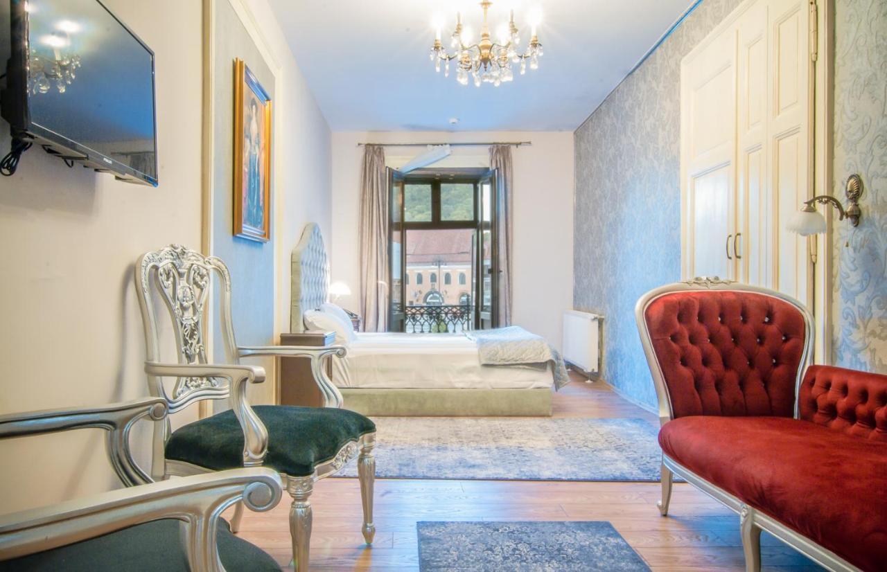 Safrano Palace ブラショフ エクステリア 写真
